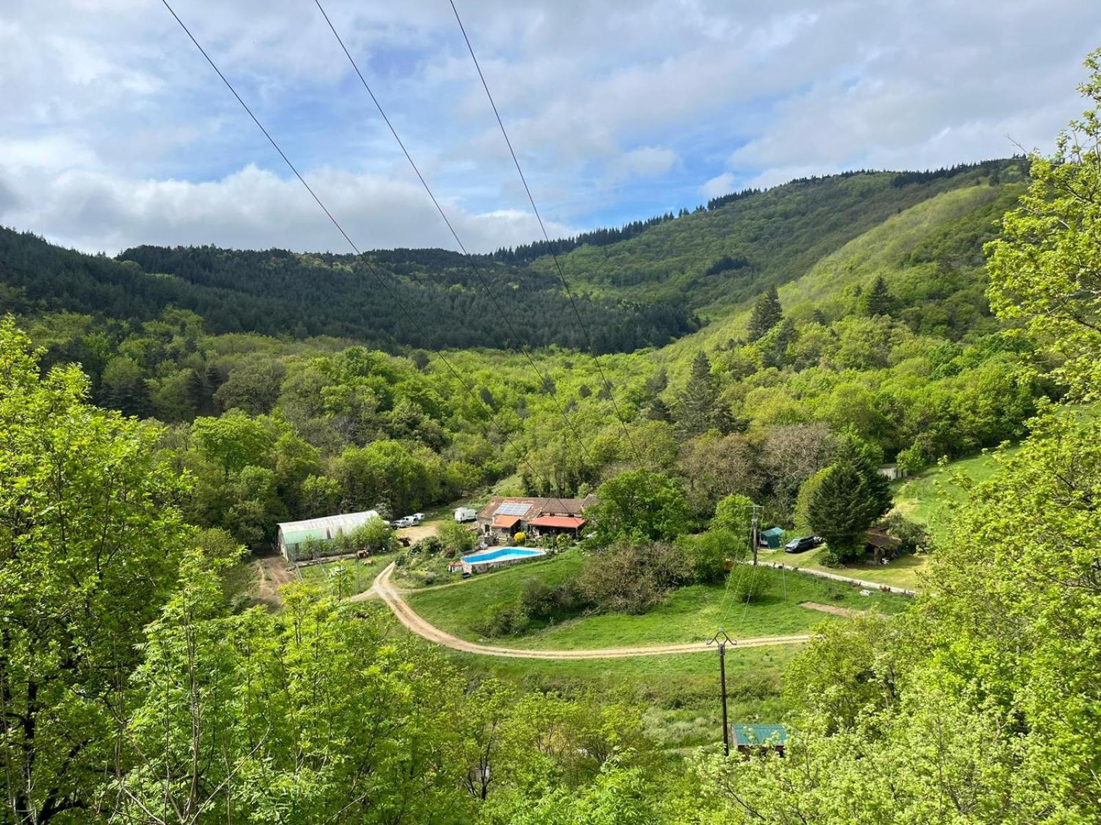 Ferme Les Therondels Saint-Pons-de-Thomieres Εξωτερικό φωτογραφία